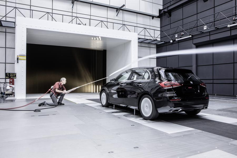 Детали создания Mercedes-Benz A180 d Progressive (W177) 2018 года  (WW) (фото 33 из 96)